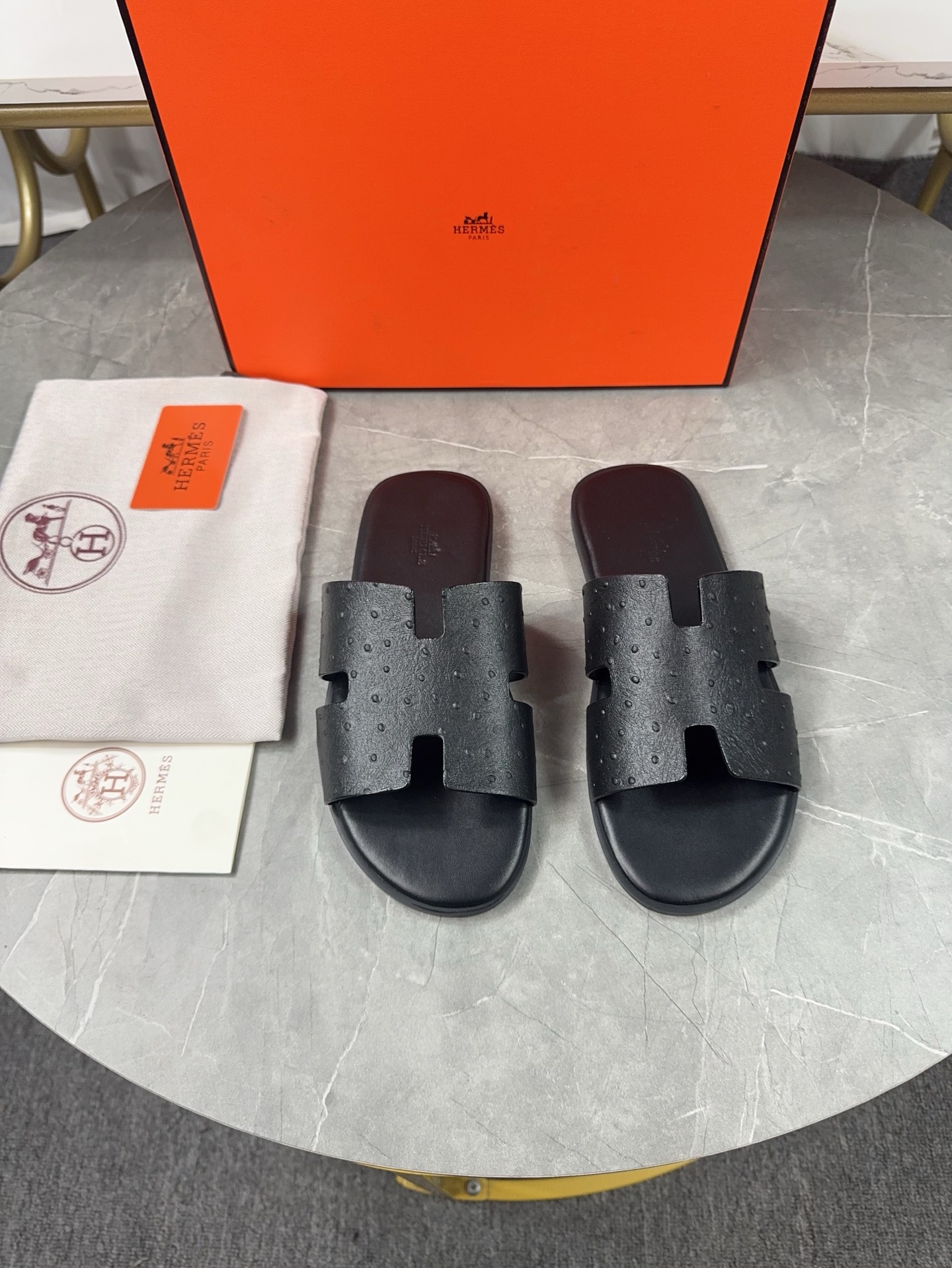 Hermes Men's H-Shaped Leather Sandals Comfortable and Breathable