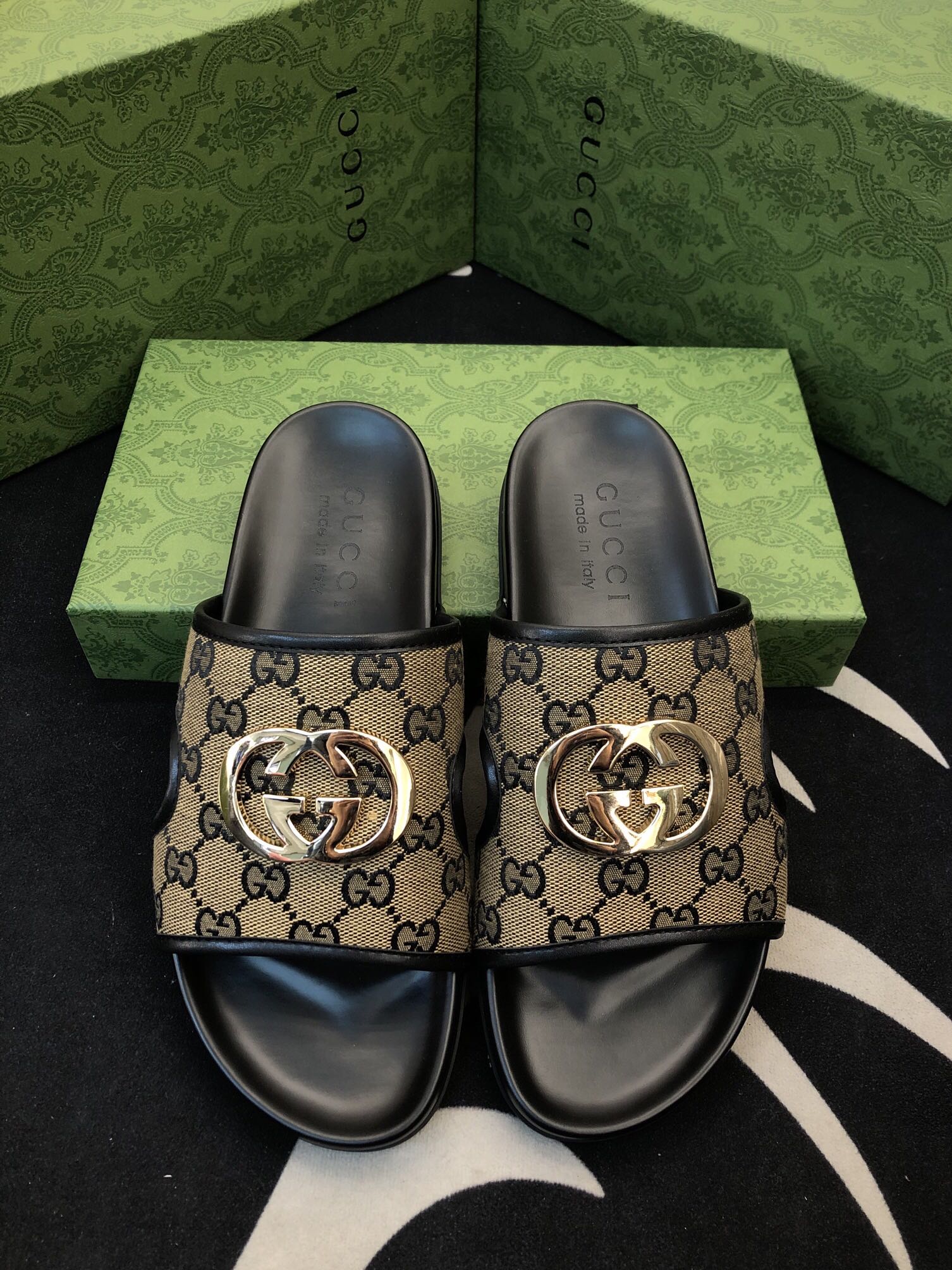 Gucci Shoes Slippers