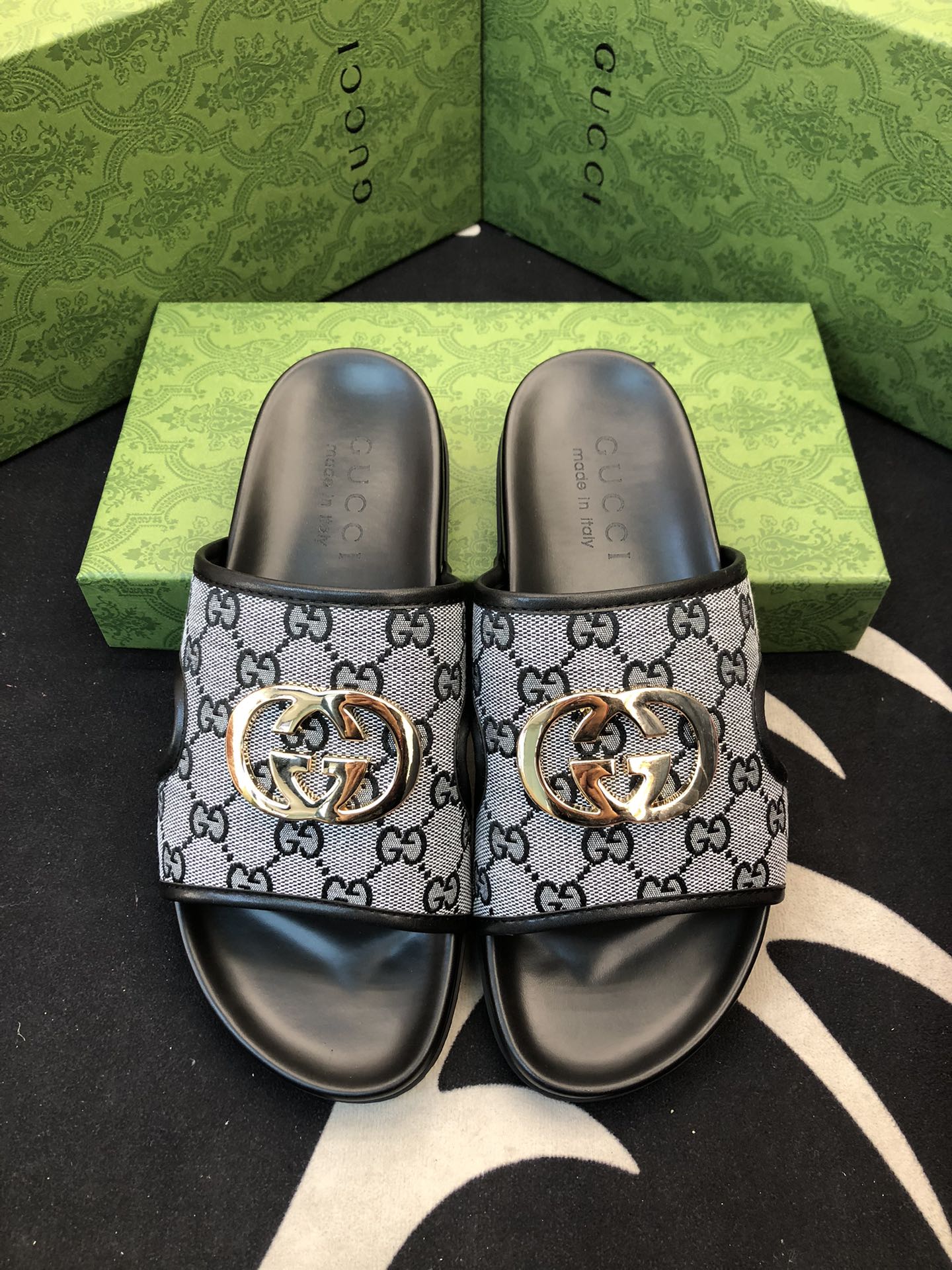 Gucci Shoes Slippers