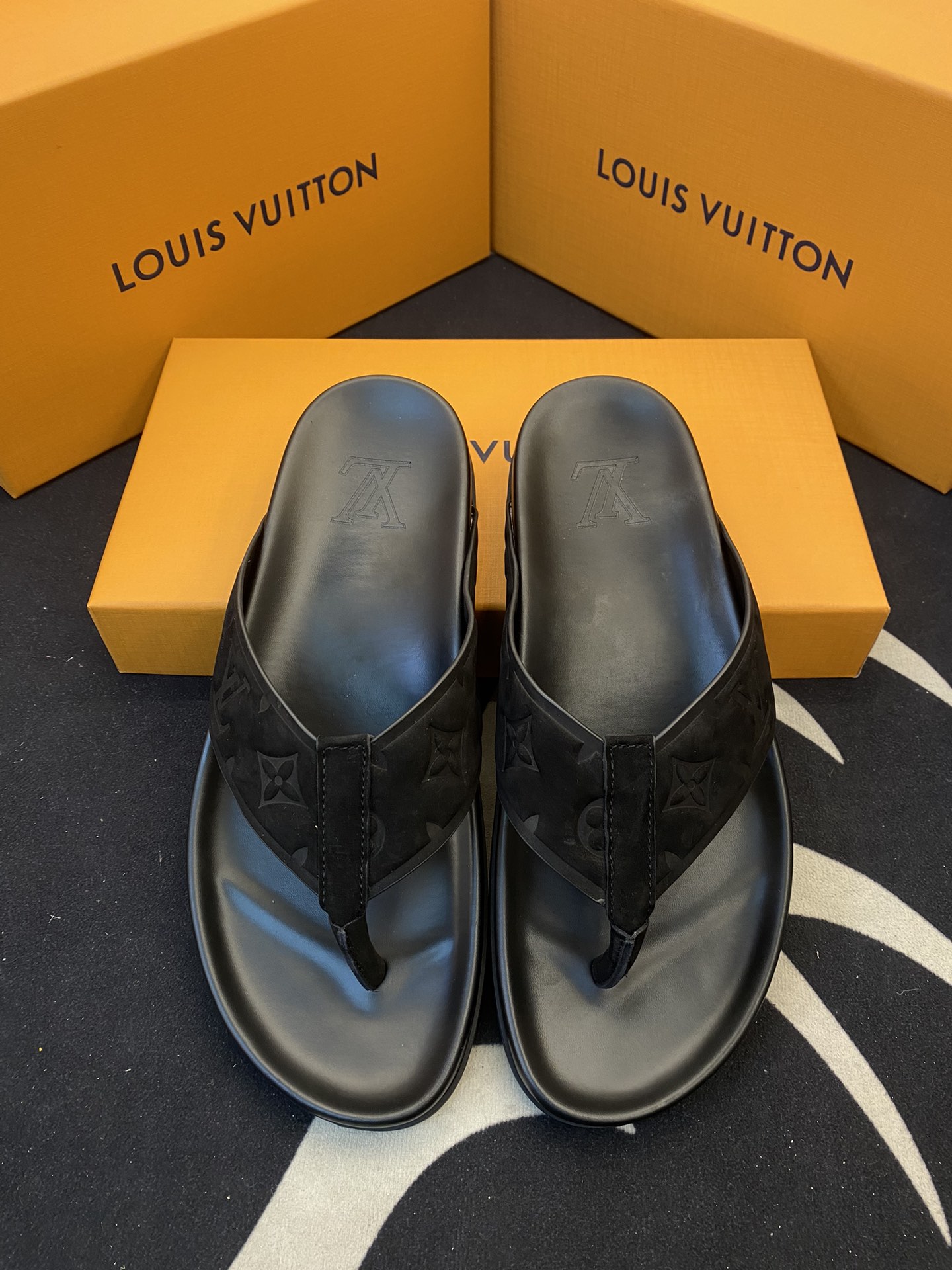 Louis Vuitton Shoes Slippers