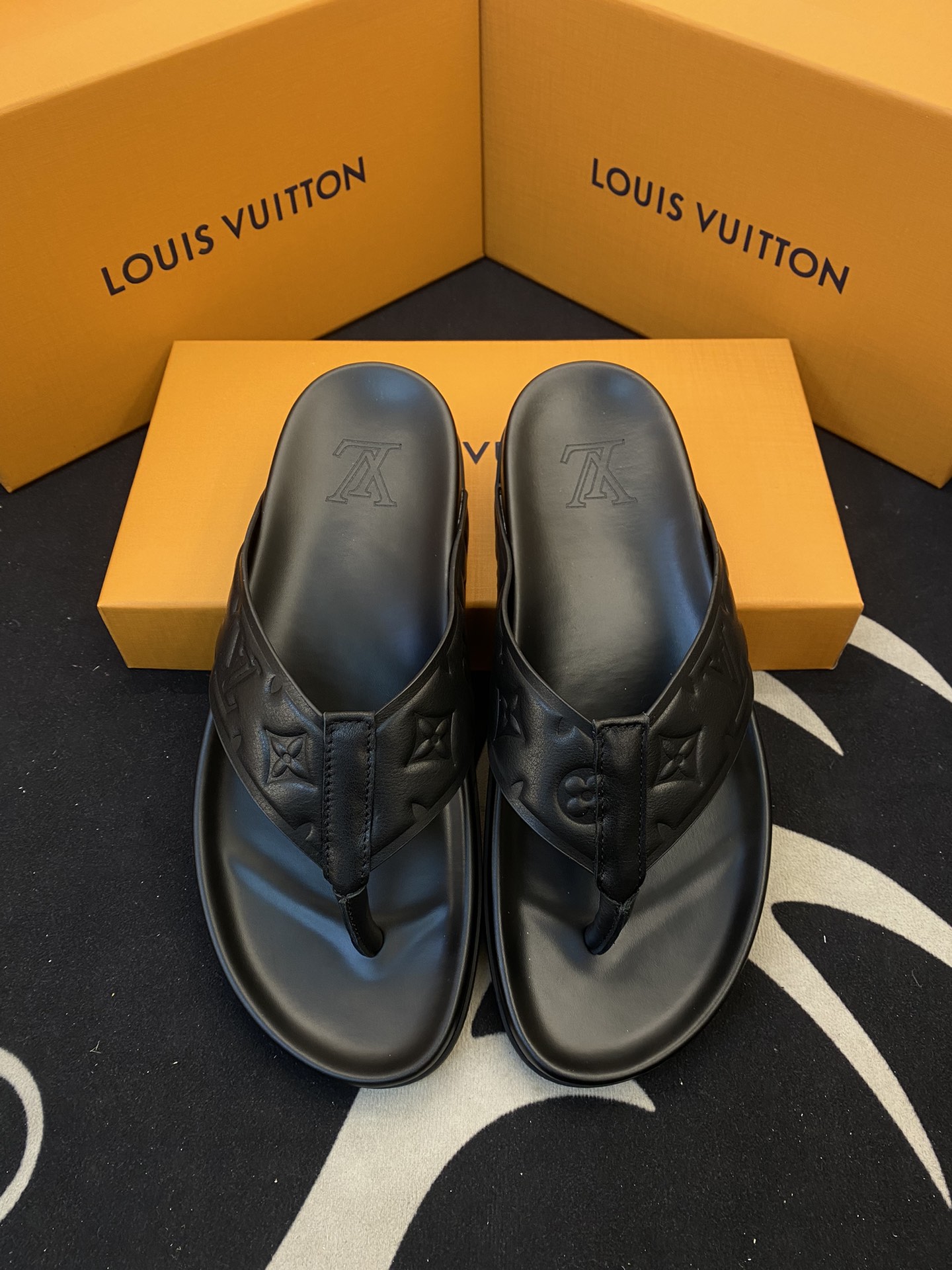 Best
 Louis Vuitton Shoes Slippers