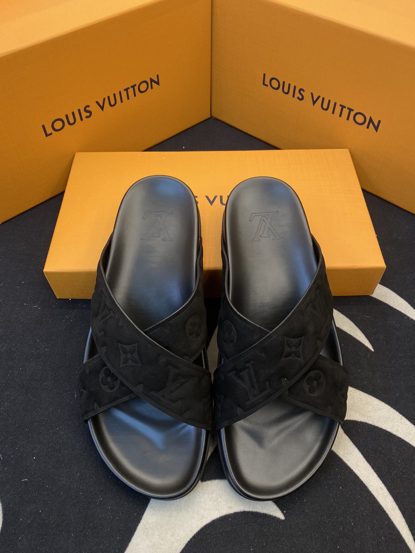 Louis Vuitton Shoes Slippers Online Sales