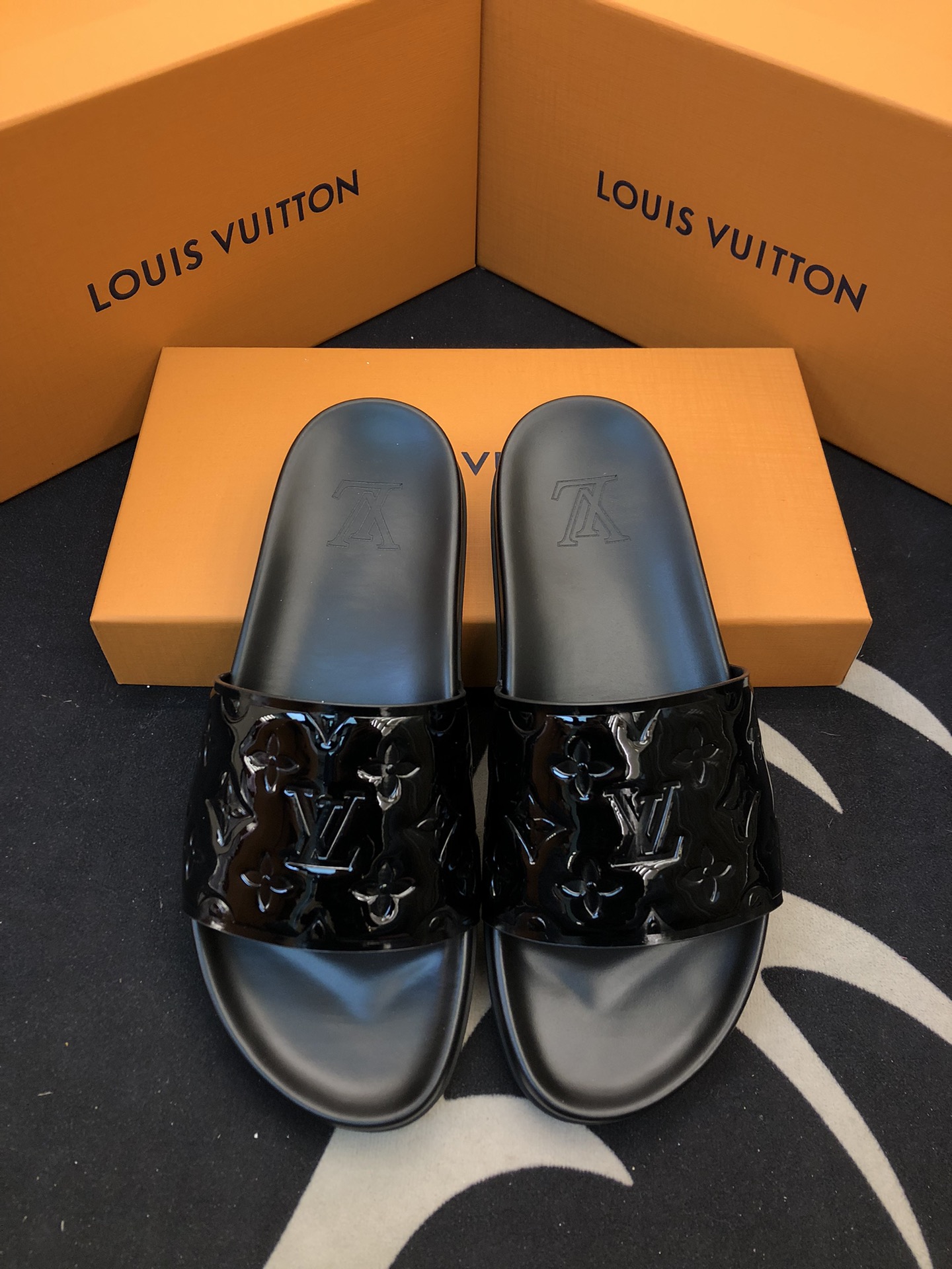 Louis Vuitton Shoes Slippers