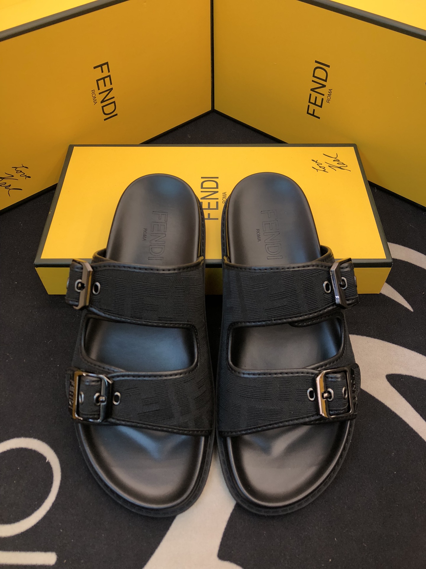 Fendi Shoes Slippers