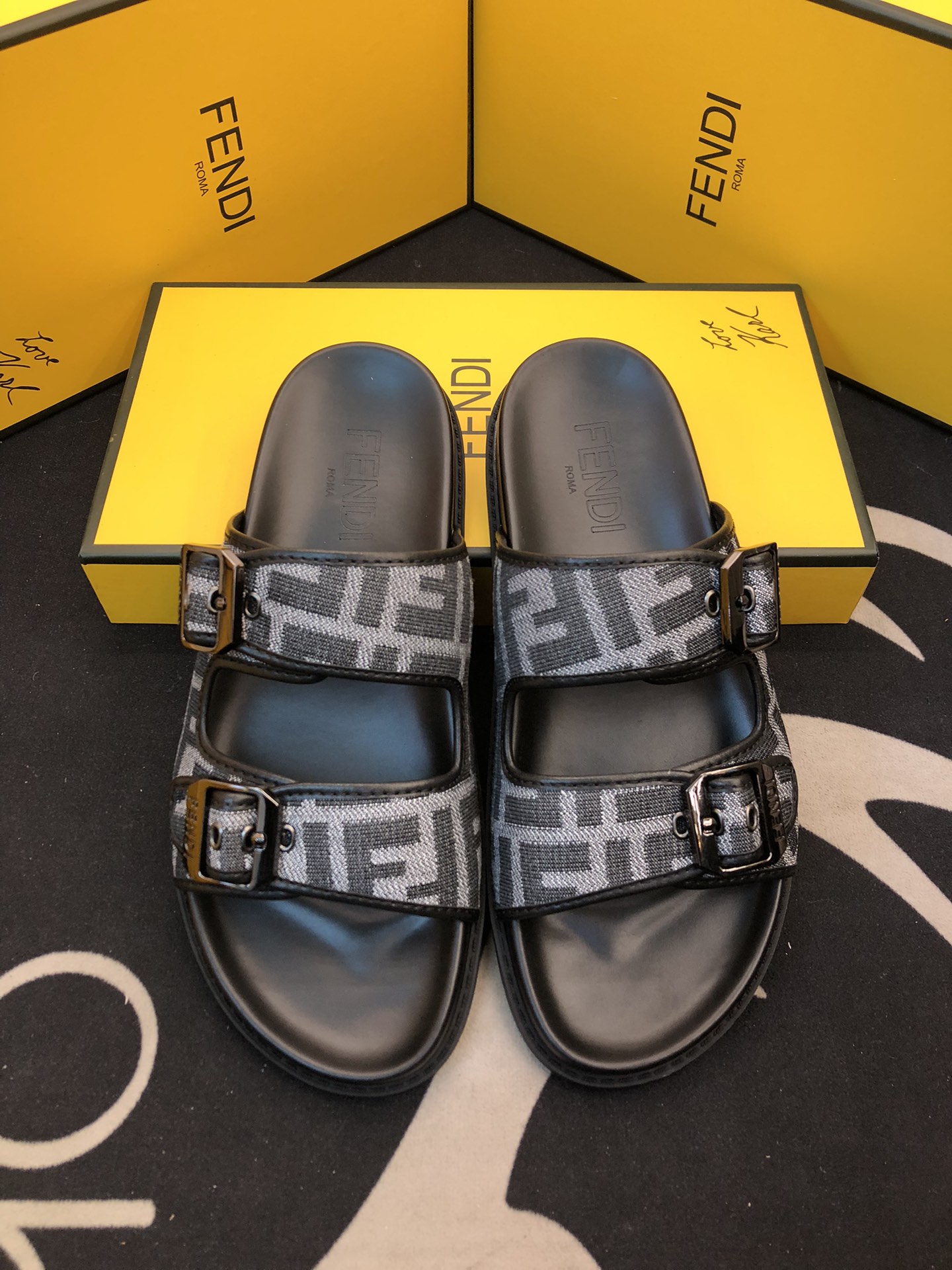 Fendi Shoes Slippers