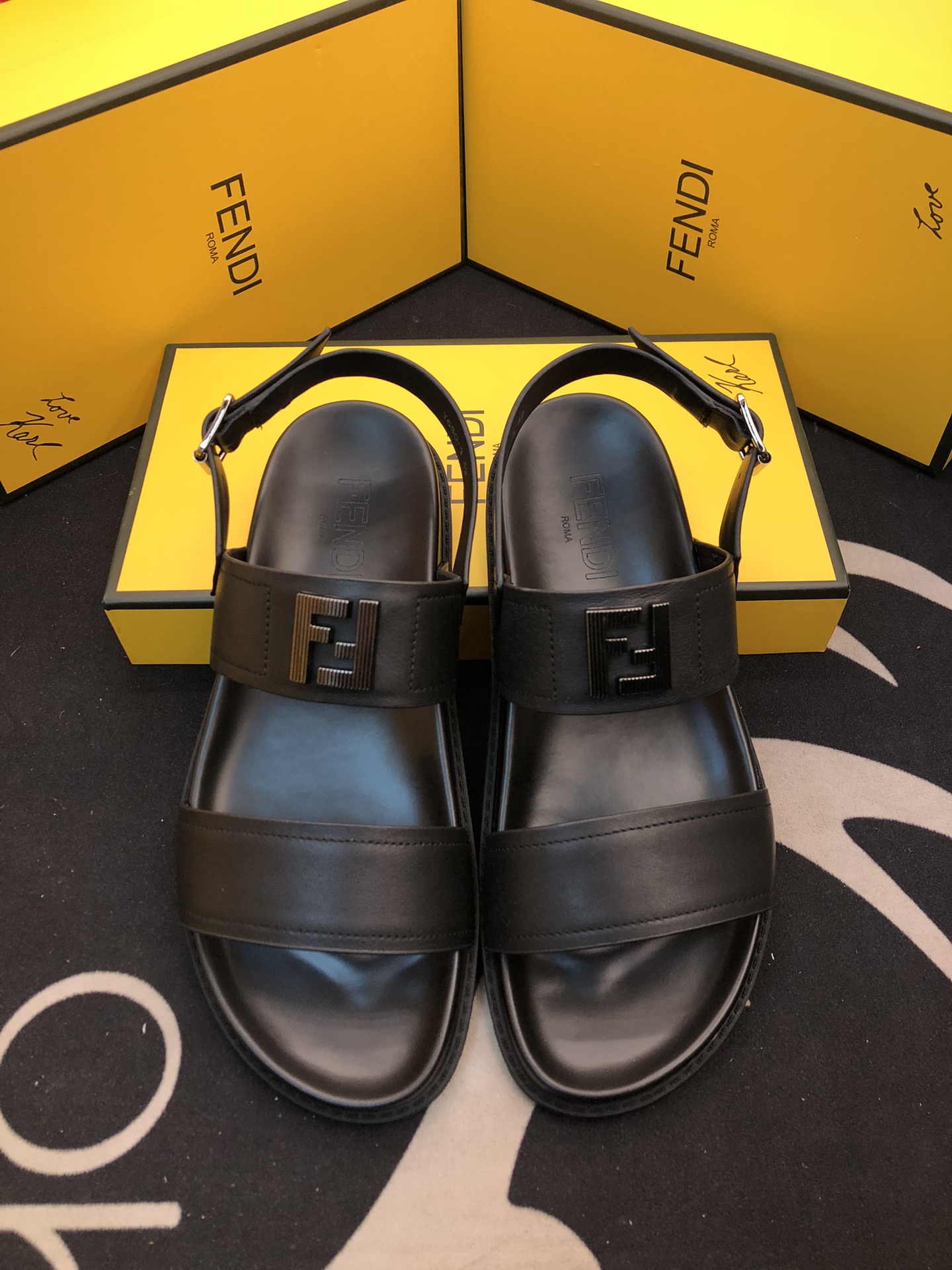 Fendi Shoes Slippers