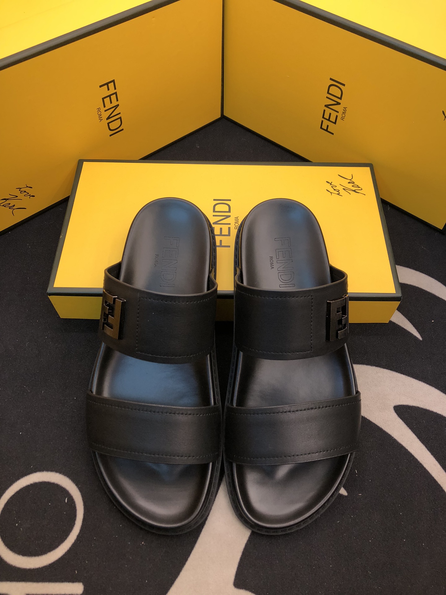 Fendi Shoes Slippers