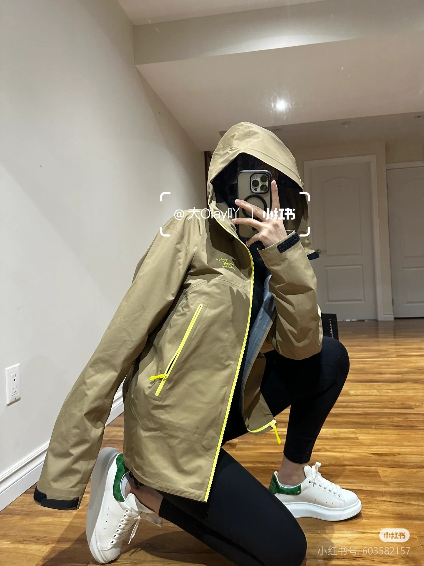 NO:472348,upper body reference, alexander wang19860909上身参考,,alexander wang,Women's clothing