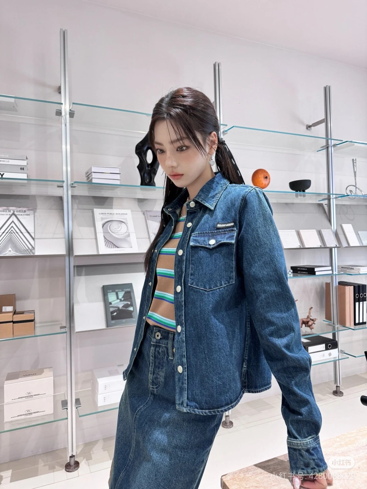 NO:324885,upper body reference, alexander wang19860909上身参考,,alexander wang,Women's clothing