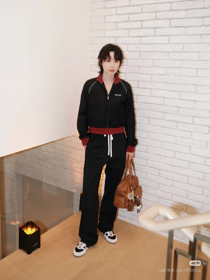 NO:459458,upper body reference, alexander wang19860909上身参考,,alexander wang,Women's clothing