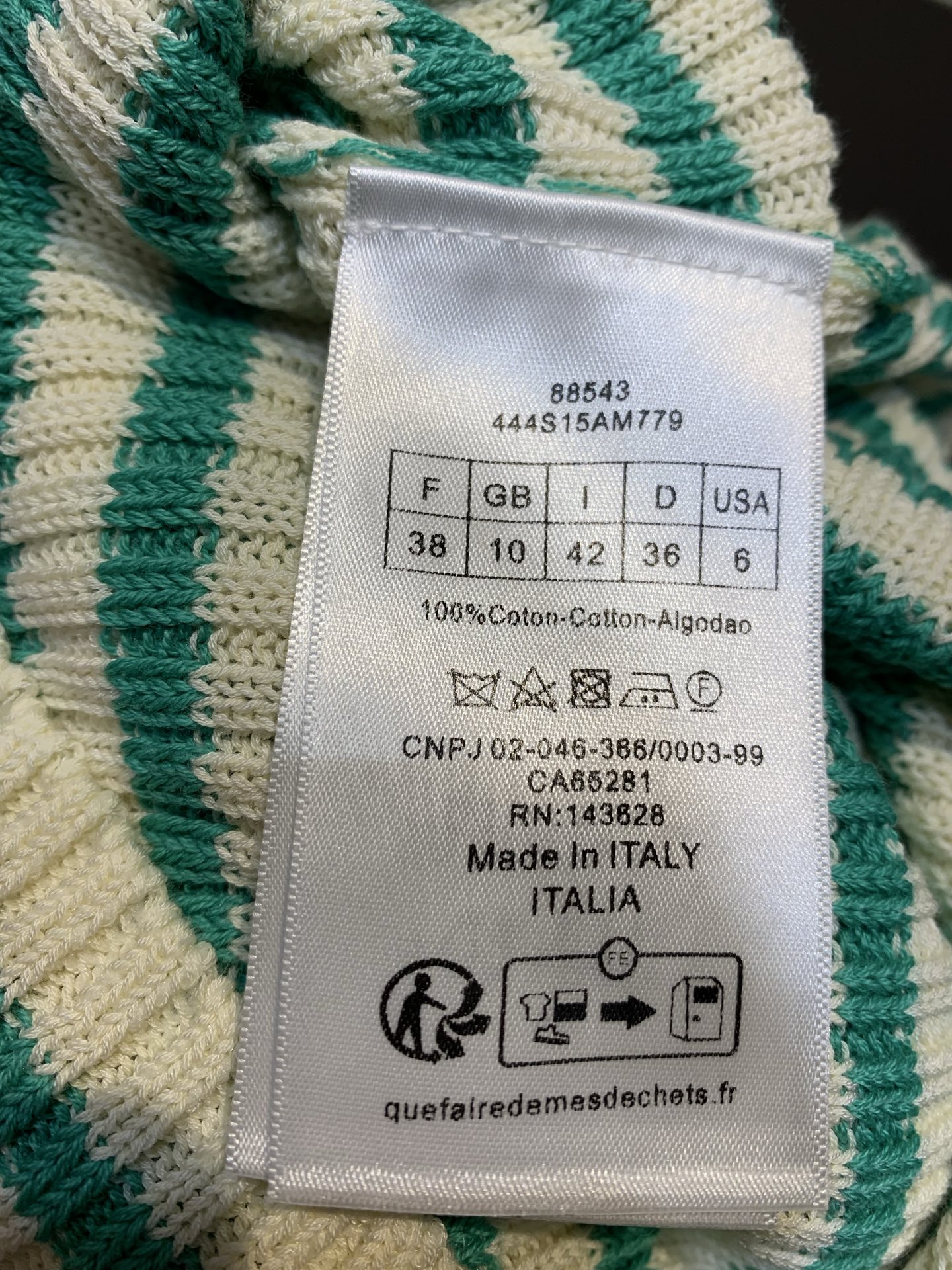 新款🔥出货啦📢 大货实拍 CD2025秋冬新款薄荷绿条纹针织上衣 来自Dioriviera限定系列，经典