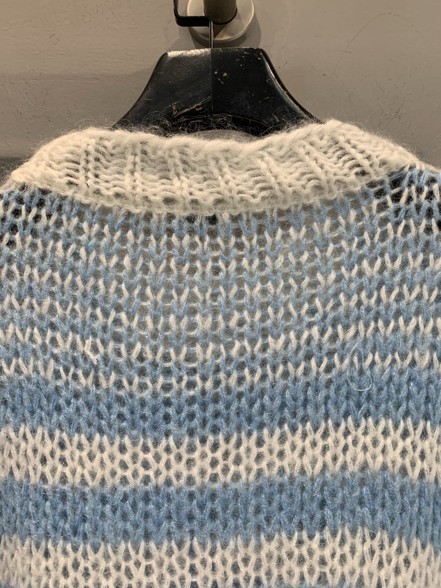 新款🔥出货啦📢 大货实拍 Loew*2025秋冬马海毛长袖毛衣 定染的粉色马海毛 浪漫又治愈 这颜色真的