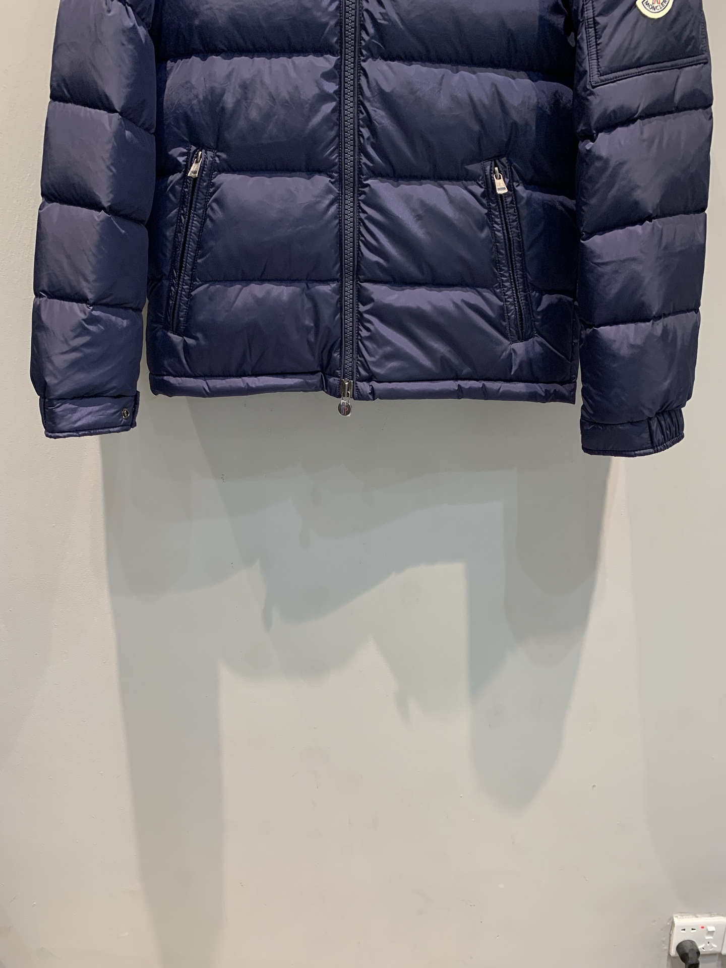 新款🔥出货啦📢 大货实拍 Moncle*2025秋冬新Maya哑光羽绒服，新哑光面料，填充国标95白鹅绒