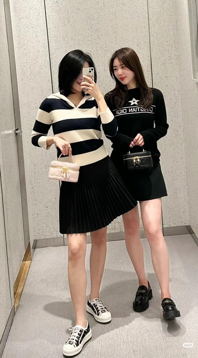 NO:609541,a upper body reference,,alexander wang19860909a上身参考,,alexander wang,Women's clothing