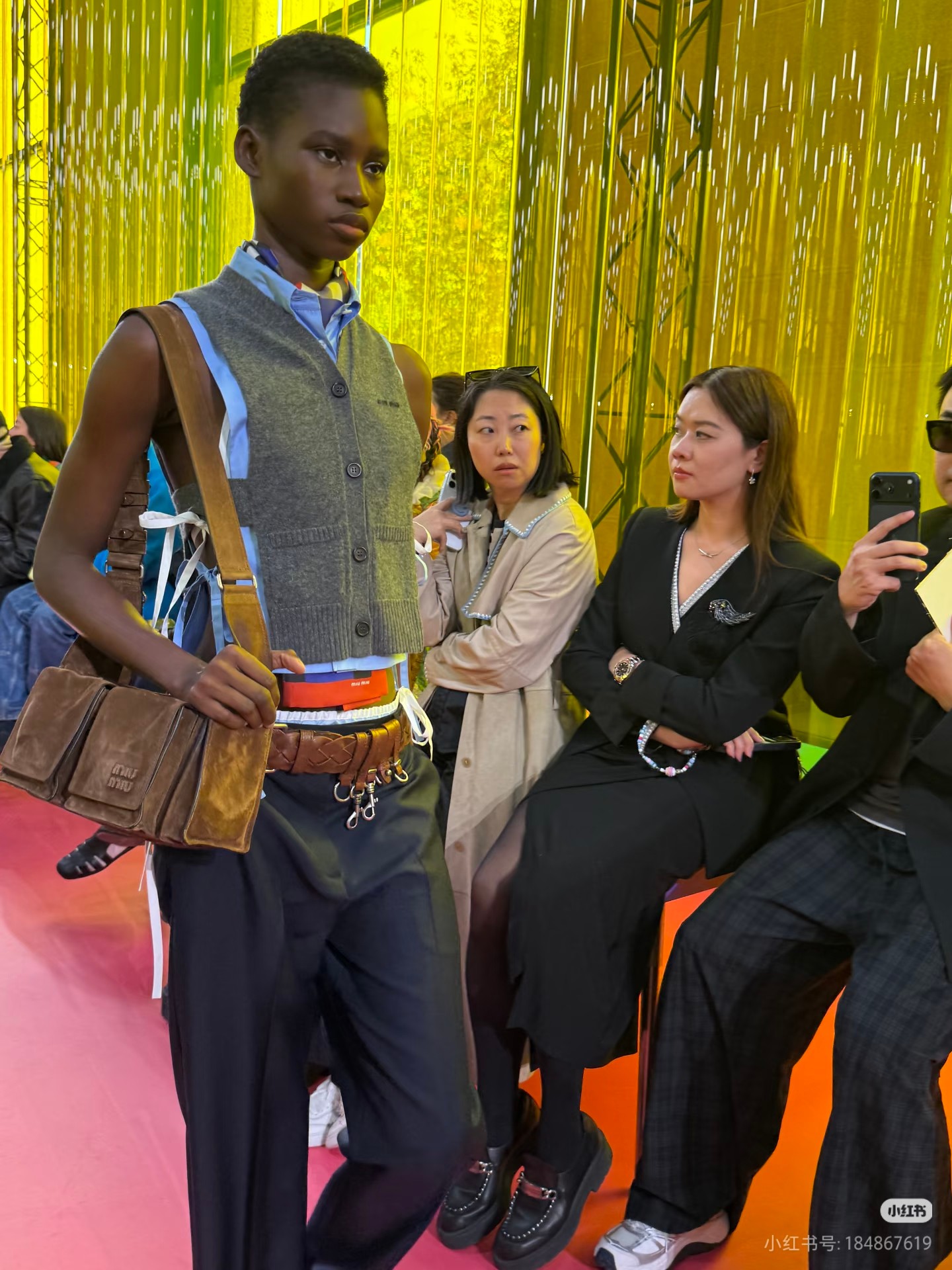 NO:713175,Upper body reference,,19860909上身参考,,,Women's clothing