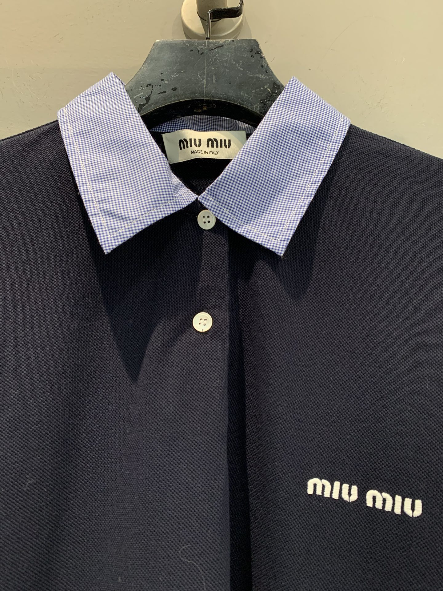 新款 原版开发 Miumi*春夏系列格纹拼接Polo衫，珠地棉材质柔软透气，夏天穿超舒服！深蓝主色+蓝白