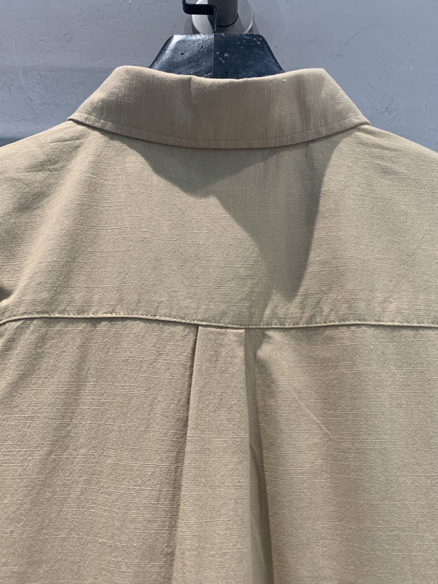 新款🆕 拉夫劳伦春夏系列刺绣logo纯棉衬衫。100%纯棉材质，轻薄透气，春夏穿超舒服！经典翻领+蓝色小