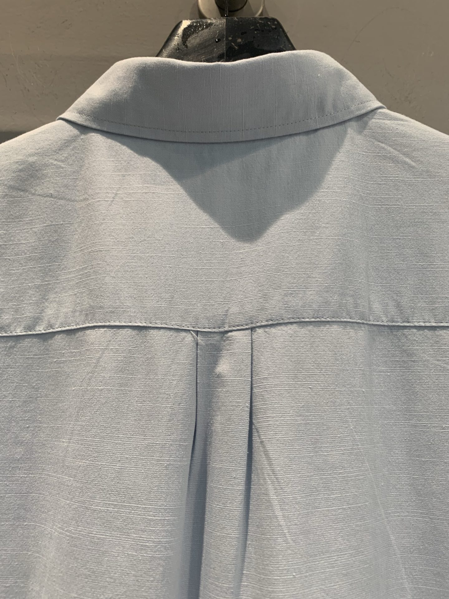 新款🆕 拉夫劳伦春夏系列刺绣logo纯棉衬衫。100%纯棉材质，轻薄透气，春夏穿超舒服！经典翻领+蓝色小