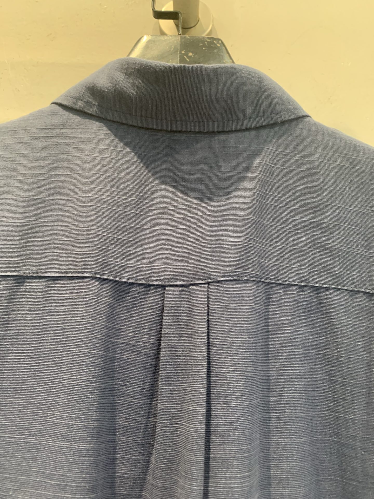 新款🆕 拉夫劳伦春夏系列刺绣logo纯棉衬衫。100%纯棉材质，轻薄透气，春夏穿超舒服！经典翻领+蓝色小