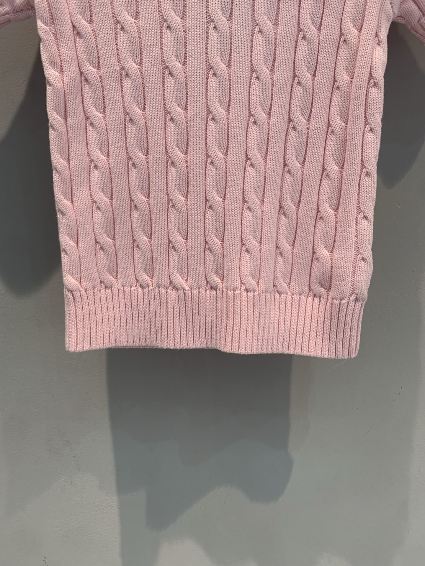 新款🆕 Polo Ralph Lauren麻花针织短袖，经典绞花纹理+圆领设计，修身剪裁超显气质！胸口小