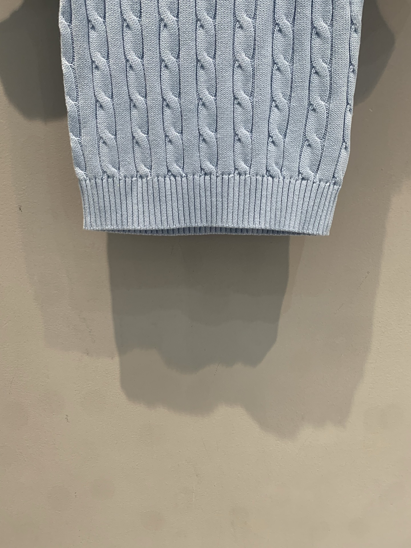 新款🆕 Polo Ralph Lauren麻花针织短袖，经典绞花纹理+圆领设计，修身剪裁超显气质！胸口小