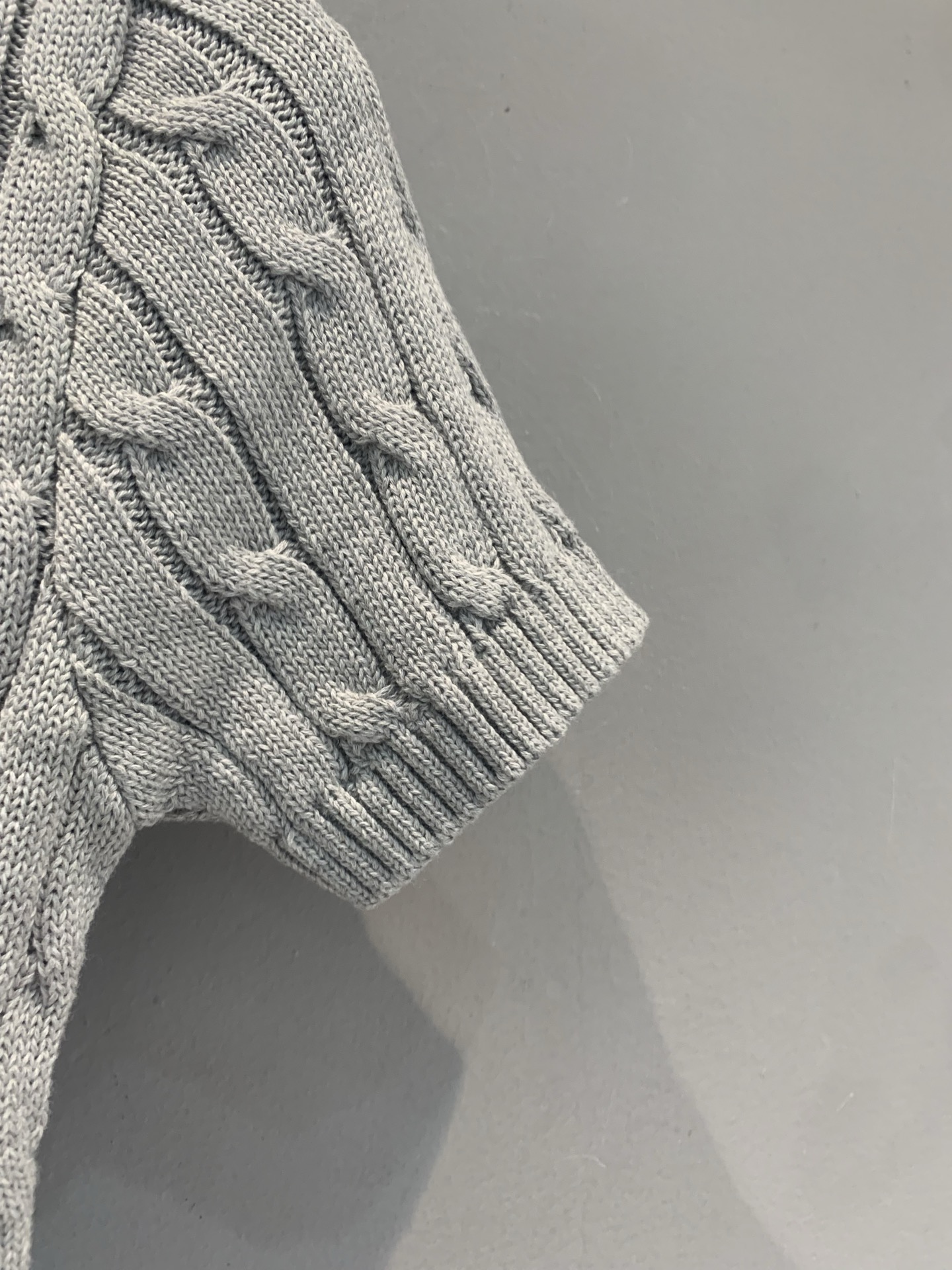 新款🆕 Polo Ralph Lauren麻花针织短袖，经典绞花纹理+圆领设计，修身剪裁超显气质！胸口小