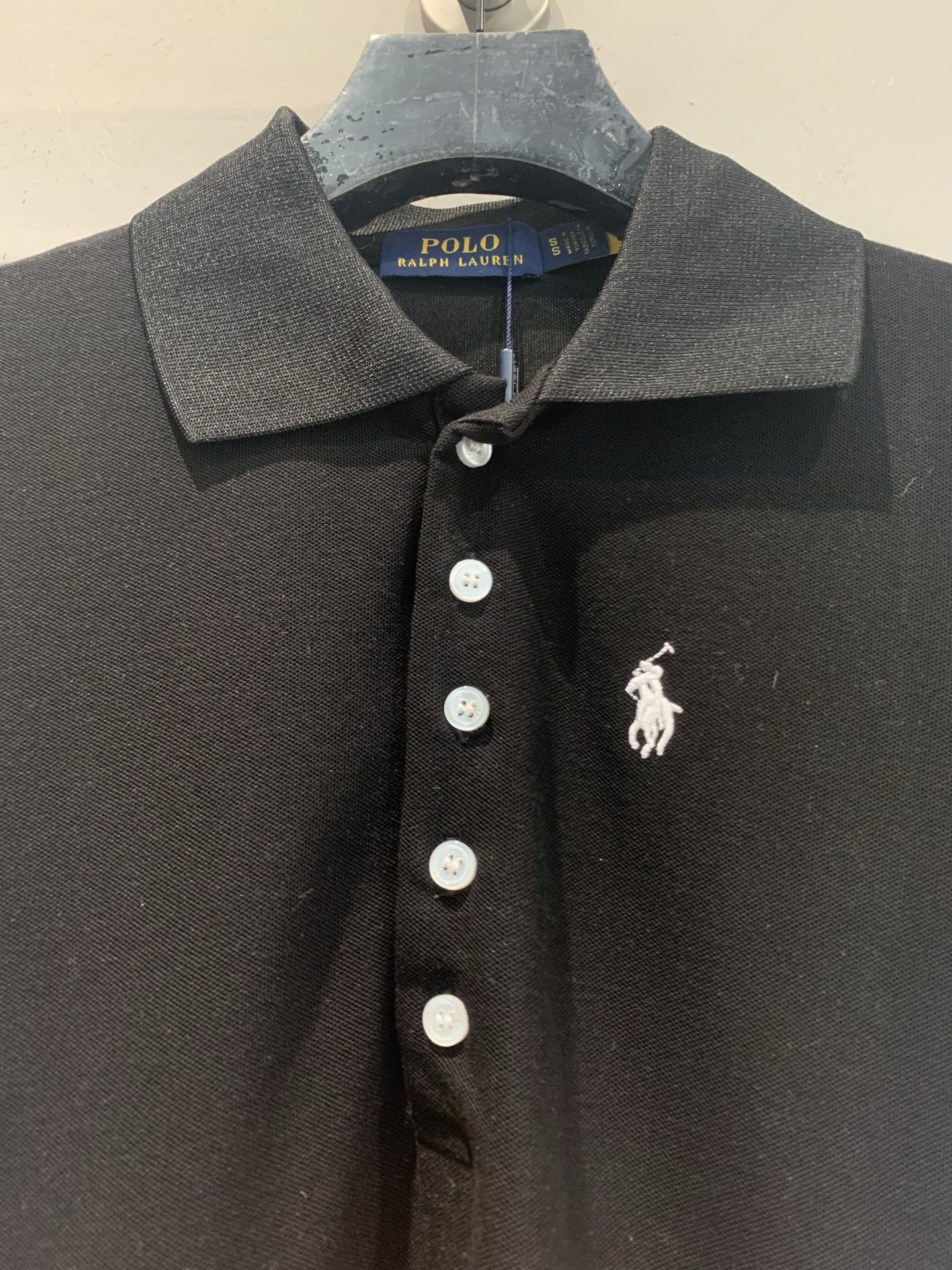 新款🆕 拉夫劳伦春夏系列小马刺绣珠地棉Polo衫，采用透气吸汗的珠地棉材质，夏天穿超舒服！胸前蓝色小马刺