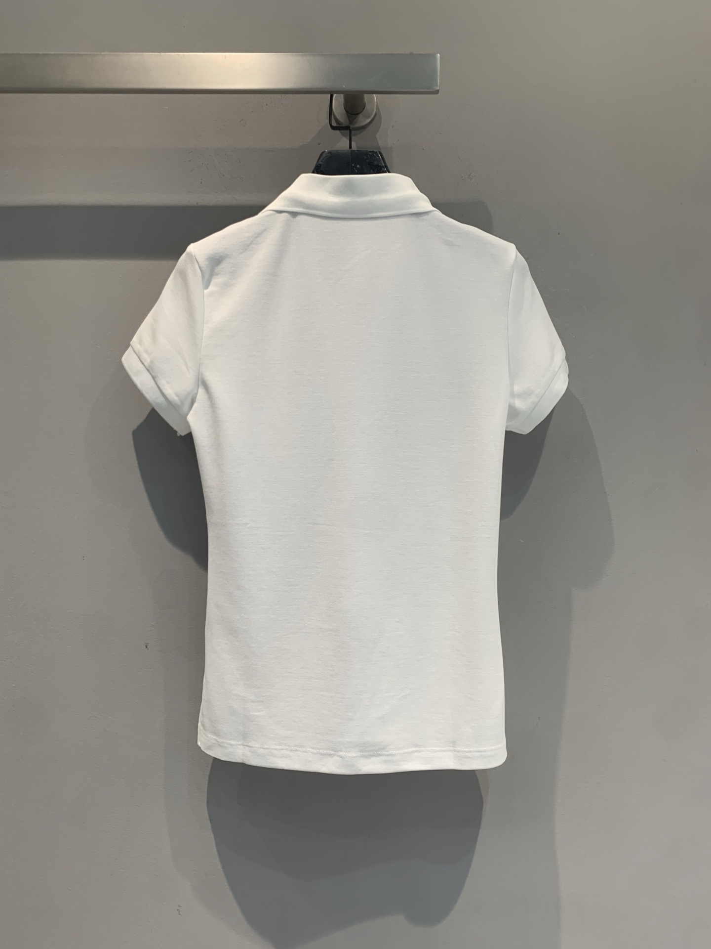 新款🆕 拉夫劳伦春夏系列小马刺绣珠地棉Polo衫，采用透气吸汗的珠地棉材质，夏天穿超舒服！胸前蓝色小马刺