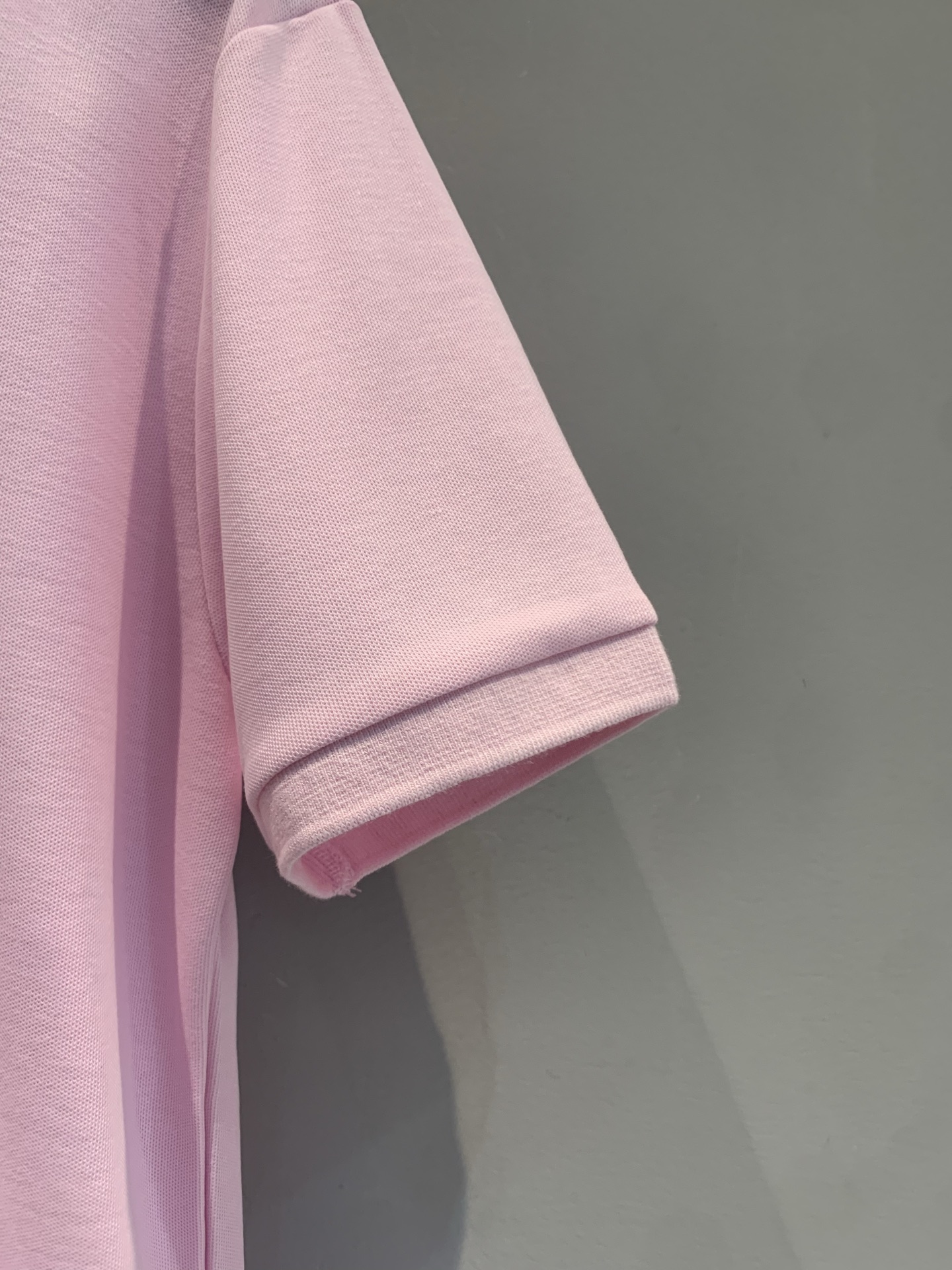 新款🆕 拉夫劳伦春夏系列小马刺绣珠地棉Polo衫，采用透气吸汗的珠地棉材质，夏天穿超舒服！胸前蓝色小马刺