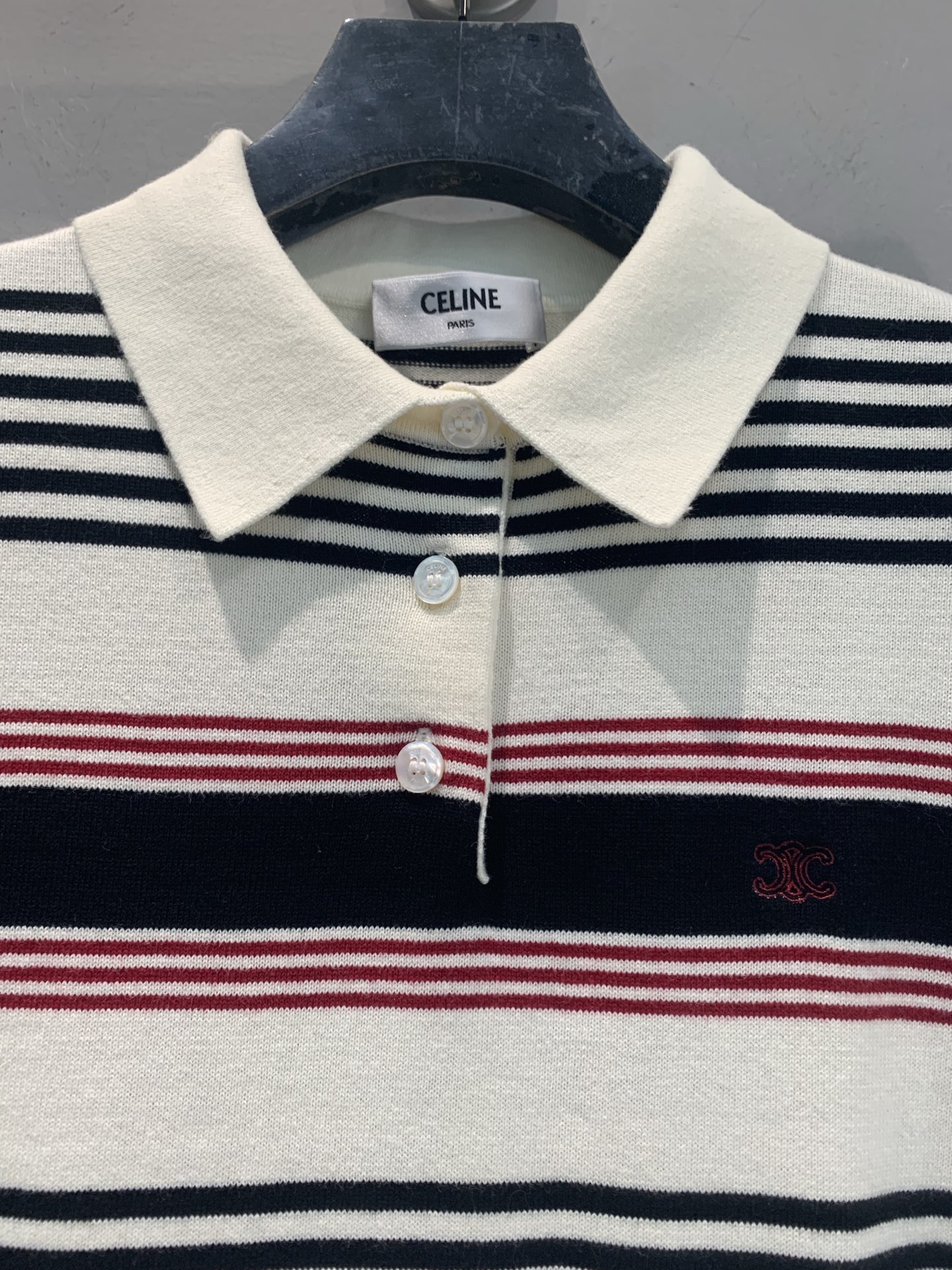新款🆕 原版开发 Celin*春夏系列时髦百搭条纹针织Polo衫，棉质面料柔软舒适，弹性好，贴身穿着超友