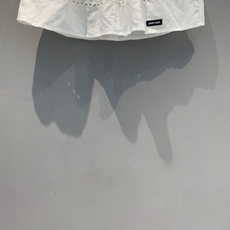 新款🆕 原版开发 Miumi*春夏新款时髦百搭镂空刺绣蛋糕短裙,轻盈亚麻+棉混纺,透气舒适,春夏必备!多 新款🆕 原版开发 Miumi*春夏新款时髦百搭镂空刺绣蛋糕短裙,轻盈亚麻+棉混纺,透气舒适,春夏必备!多