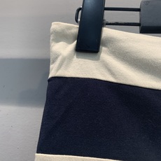 新款🆕 原版开发 Miumi*春夏新款时髦百搭条纹抹胸,经典黑白条纹设计,简约又时髦,夏天穿超清爽!面料 新款🆕 原版开发 Miumi*春夏新款时髦百搭条纹抹胸,经典黑白条纹设计,简约又时髦,夏天穿超清爽!面料