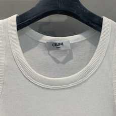 新款🆕 原版开发 Celin*春夏新款时髦百搭凯旋门logo针织背心,采用柔软针织面料,透气又舒适,夏天 新款🆕 原版开发 Celin*春夏新款时髦百搭凯旋门logo针织背心,采用柔软针织面料,透气又舒适,夏天