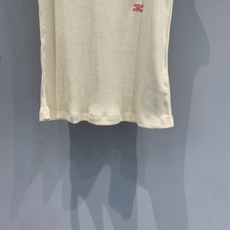 新款🆕 原版开发 Celin*春夏新款时髦百搭凯旋门logo针织背心,采用柔软针织面料,透气又舒适,夏天 新款🆕 原版开发 Celin*春夏新款时髦百搭凯旋门logo针织背心,采用柔软针织面料,透气又舒适,夏天