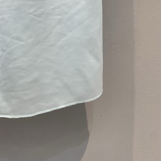 新款🆕 原版开发 Miumi*春夏新款时髦复古醋酸吊带裙套装。吊带上衣+高腰半身裙,轻薄柔软面料,垂坠感 新款🆕 原版开发 Miumi*春夏新款时髦复古醋酸吊带裙套装。吊带上衣+高腰半身裙,轻薄柔软面料,垂坠感