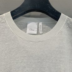 新款🆕 原版开发 CD早秋新款D-Stripes系列条纹针织短袖,米白+海军蓝配色,简约又有辨识度。亚麻 新款🆕 原版开发 CD早秋新款D-Stripes系列条纹针织短袖,米白+海军蓝配色,简约又有辨识度。亚麻