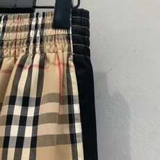 新款🆕 原版开发 Bur*春夏新款时髦复古经典格纹阔腿裤,采用标志性Vintage格纹,英伦复古氛围感满 新款🆕 原版开发 Bur*春夏新款时髦复古经典格纹阔腿裤,采用标志性Vintage格纹,英伦复古氛围感满