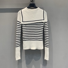 新款🆕 原版开发 CD早秋新款时髦百搭海军领条纹针织衫。采用经典海军领+黑白条纹设计,法式复古感满满!1 新款🆕 原版开发 CD早秋新款时髦百搭海军领条纹针织衫。采用经典海军领+黑白条纹设计,法式复古感满满!1