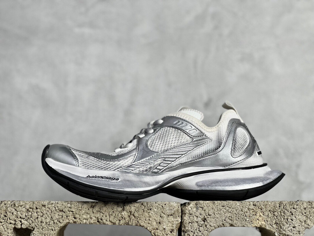 Balenciaga Circuit Sneakers