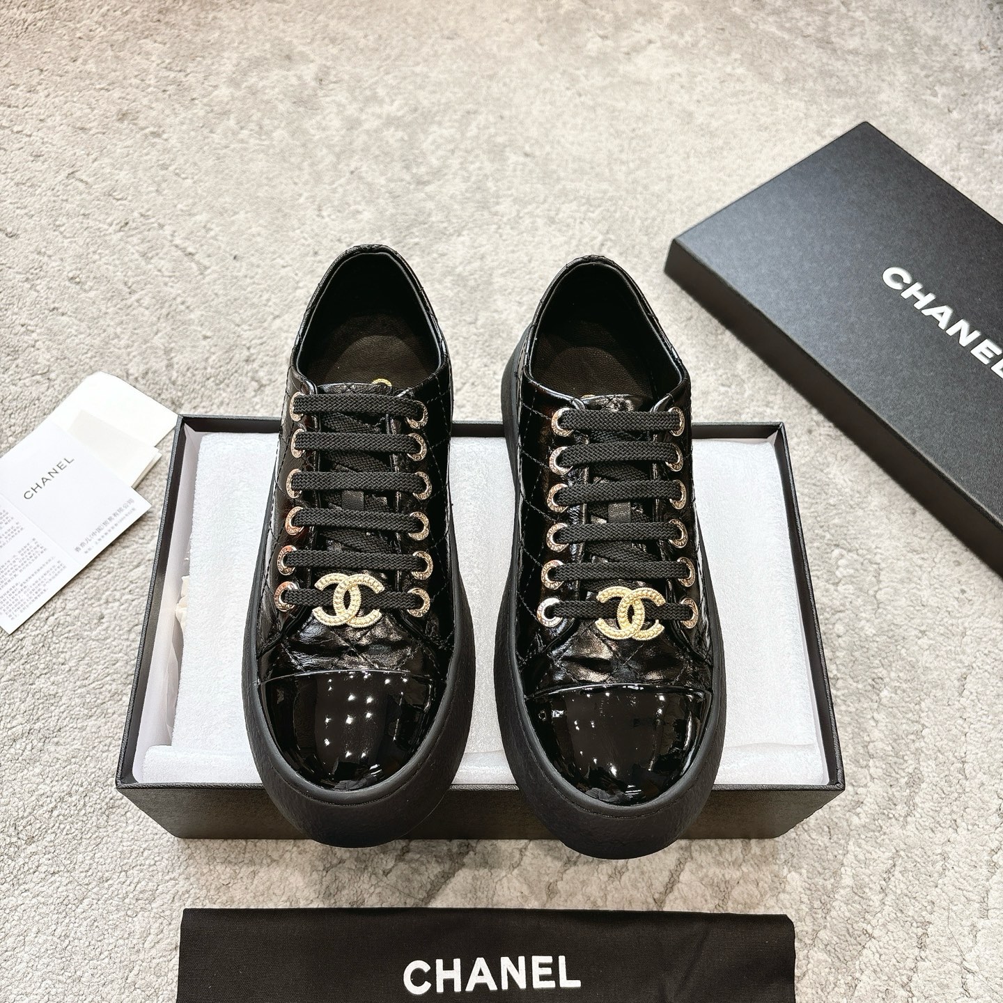 CHANEL красоўкі кэжуал абутак сінхронна з афіцыйным сайтам кэжуал спартыўны стыль шліфаваная скура