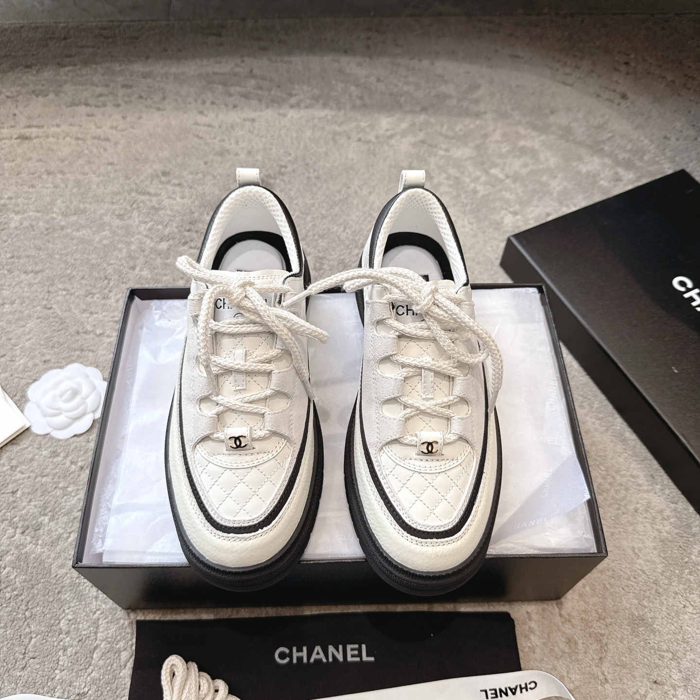 CHANEL красоўкі кэжуал абутак сінхронна з афіцыйным сайтам кэжуал спартыўны стыль матавая скура