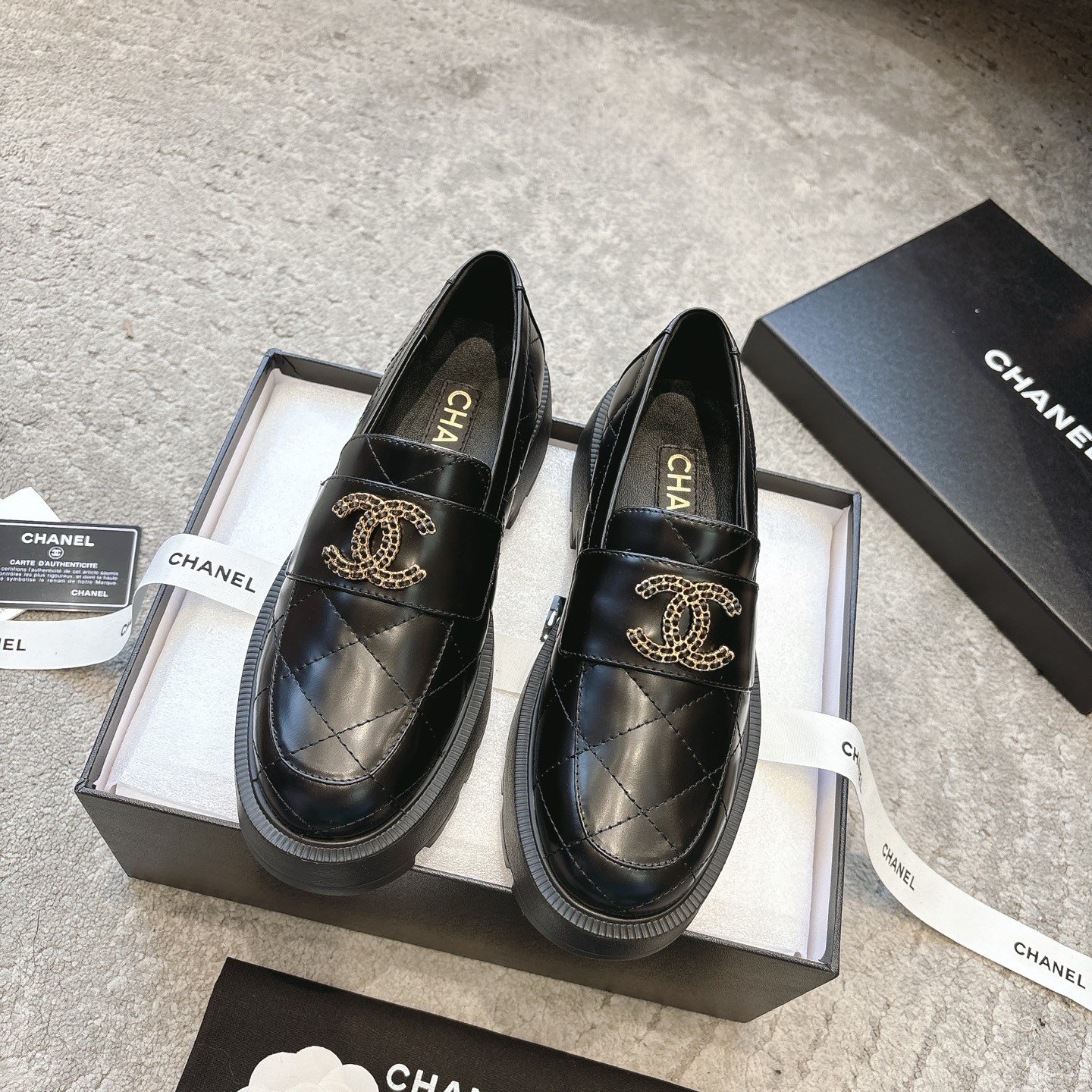 CHANEL мюли лоферы｜винтажные роскошные лоферы｜металлическая пряжка с двойной C + вощёная телячья кожа