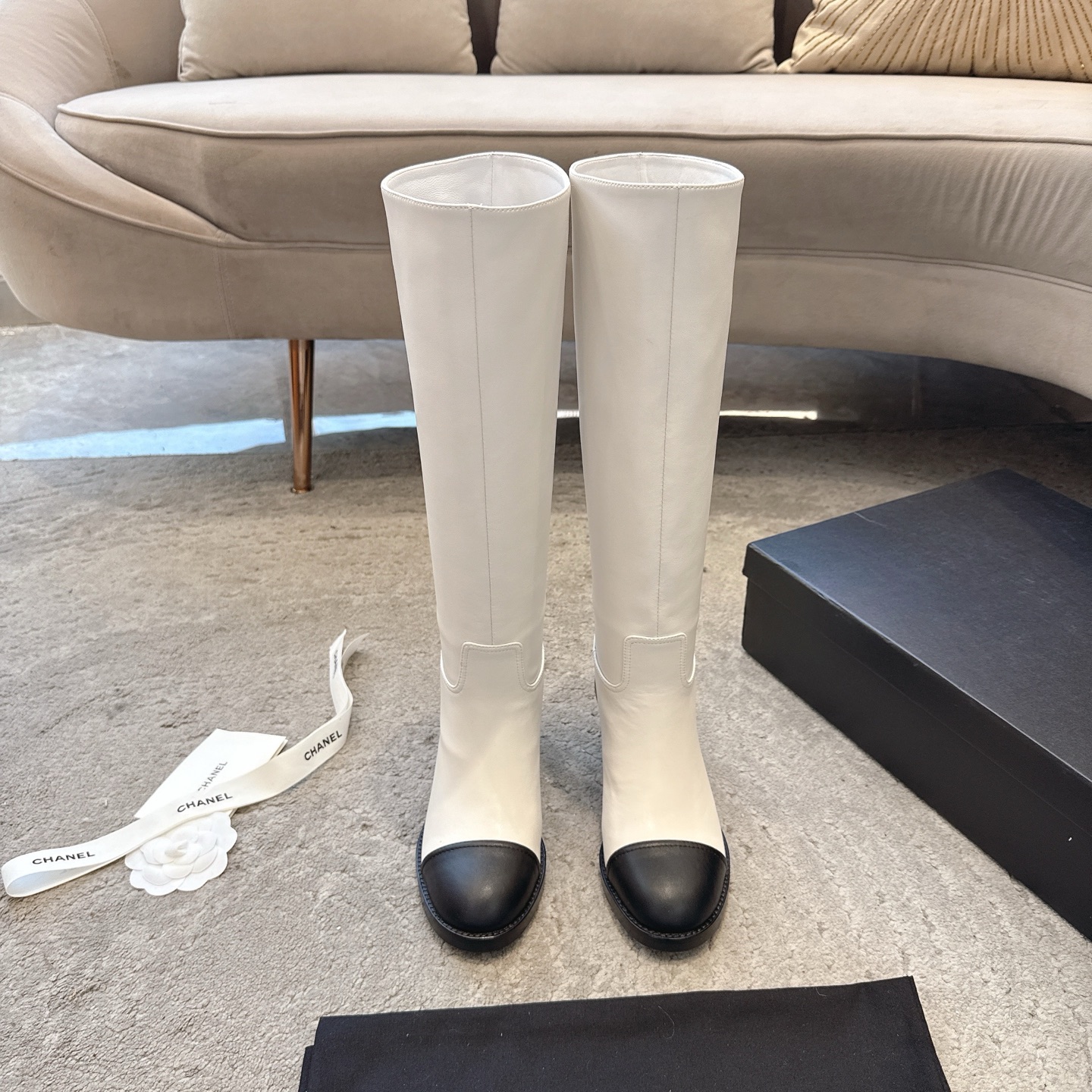 CHANEL 가을/겨울 여성 부츠 슬립온 스트레이트 부츠 라이더 부츠 이탈리아산 천연가죽 아웃솔