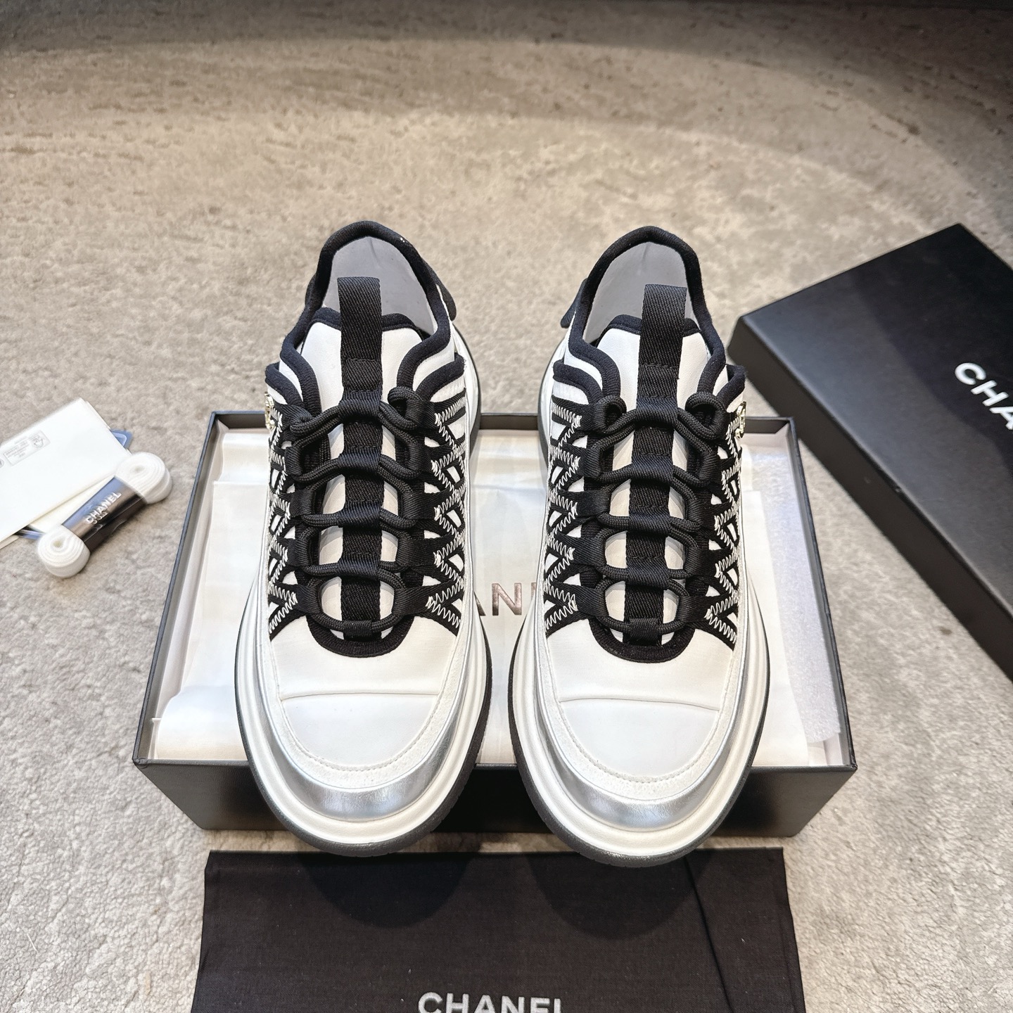 CHANEL vrijetijdsschoenen sneakers｜topklasse uit de boetiek｜meerdere technieken + colorblock mix-and-match｜volnerf leer
