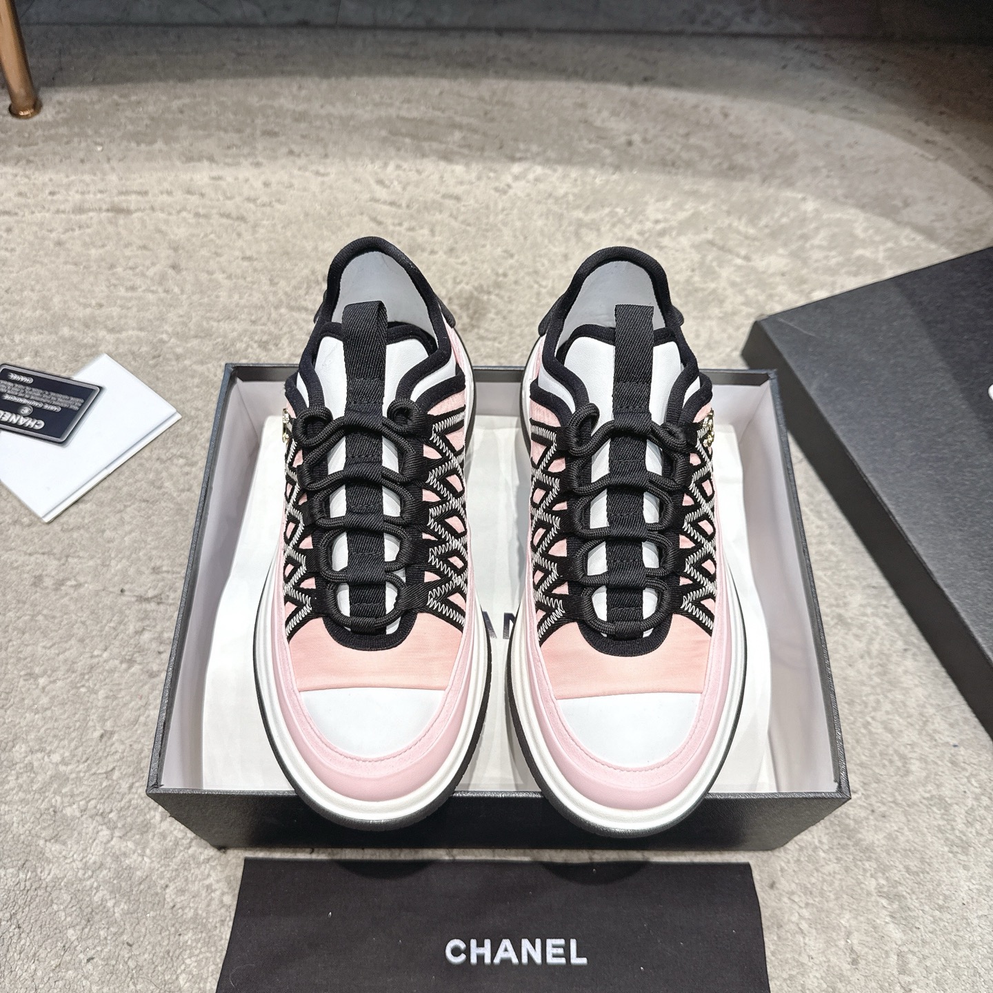 CHANEL vrijetijdsschoenen sneakers｜topklasse boutique｜meerdere ambachten + colorblock mix-and-match｜volnerf leer
