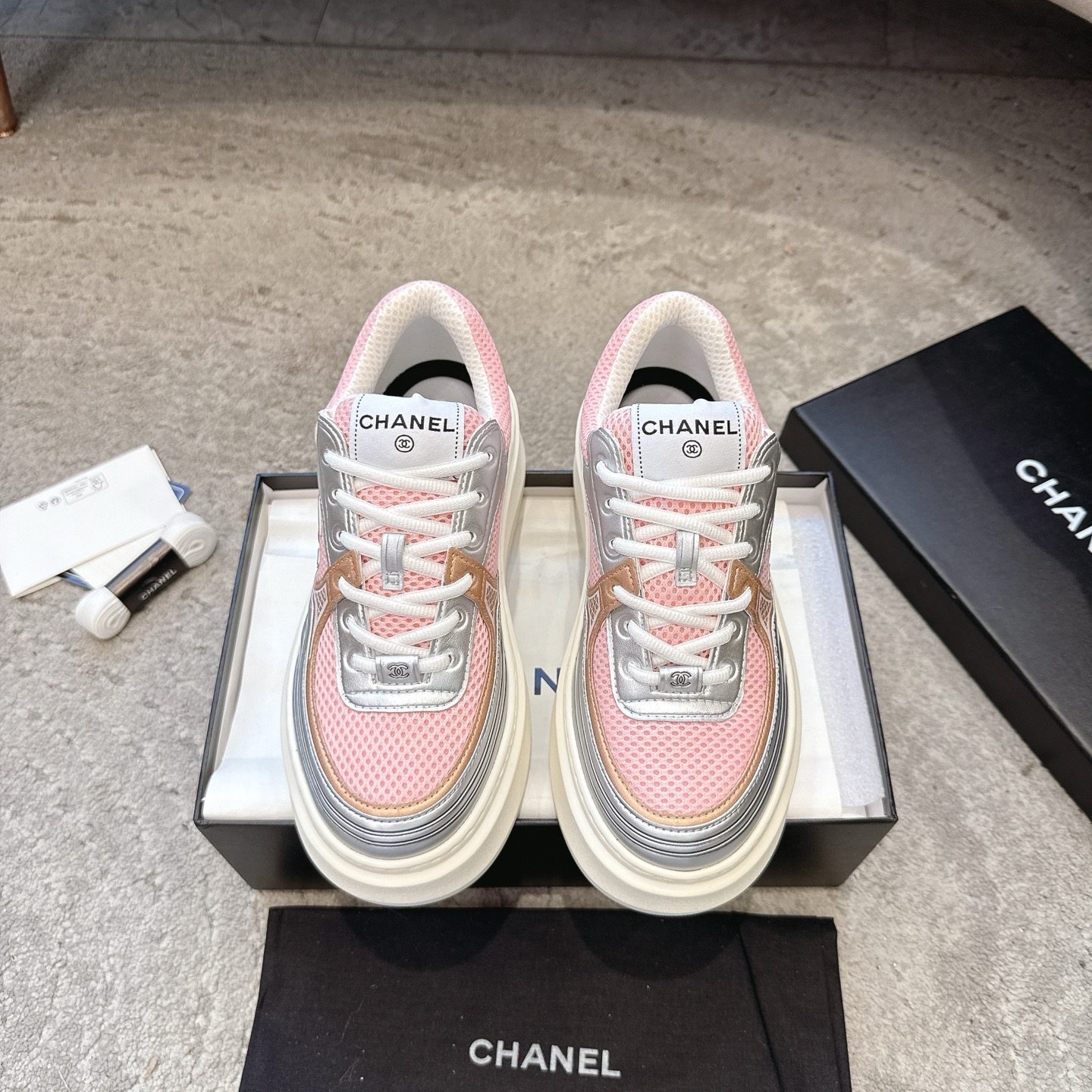 CHANEL vrijetijdsschoenen sneakers｜topklasse uit de boetiek｜meerdere technieken + colorblock mix｜volnerf leer