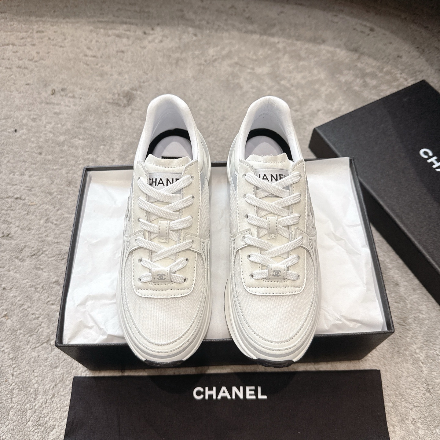 CHANEL casual shoes sneakers | boutique top-tier | multi-craft + color-block mix | top-grain cowhide