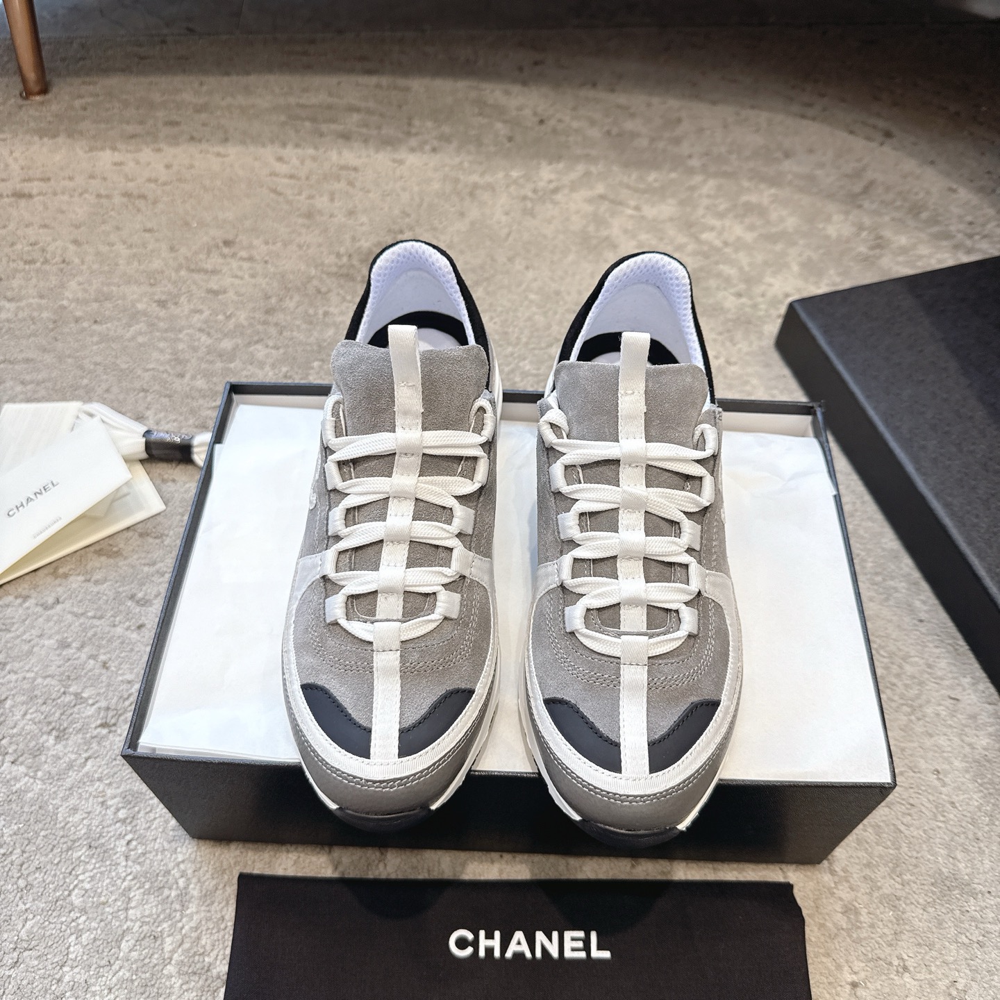 CHANEL casual shoes sneakers | boutique top-tier | multi-craft + color-block mix | top-grain cowhide