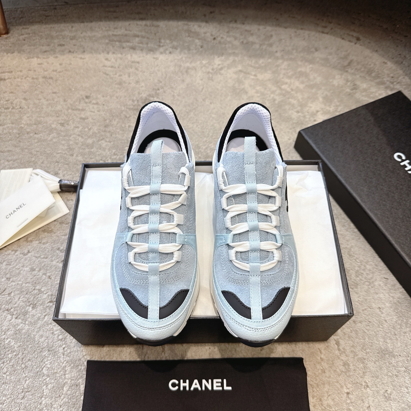 CHANEL casual shoes sneakers | boutique top-tier | multi-craft + color-block mix | top-grain cowhide