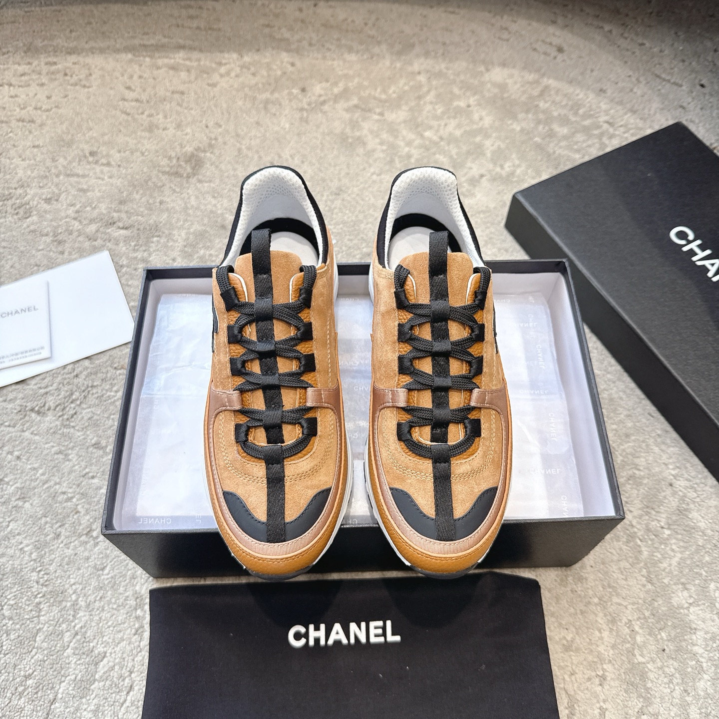 CHANEL casual shoes sneakers | boutique top-tier | multi-craft + color-block mix | top-grain cowhide